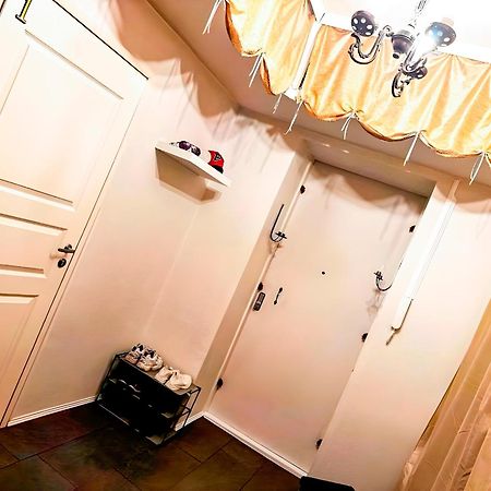 Self-Check-In Central Hostel Bestprice Таллінн Екстер'єр фото